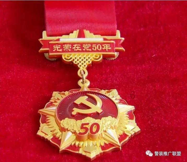 艾青诗歌经典名言